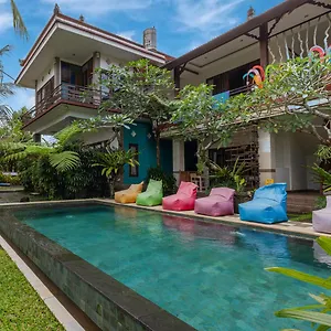 Sala Villa